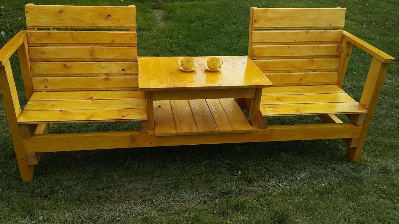 Садиба Кичера Petrashi Exteriör bild